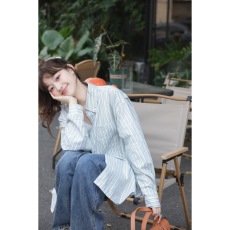 批发<b class='q'>韩版</b>宽松撞色条纹<b class='q'>衬衫</b>女春秋日系宽松长袖<b class='q'>衬衣</b>外套防晒衣空调衫