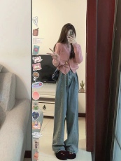 美式复古高街高腰阔腿牛仔裤女宽松直筒显瘦+粉色小香风毛衣套装