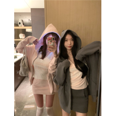 批发实拍实价~<b class='q'>卫衣</b>套装炸街高级感女连帽oversize外套A字显瘦半身裙