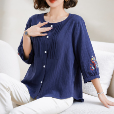 批发<b class='q'>妈妈</b>装圆领五分袖遮肉上衣女春秋款大码宽松显瘦外穿洋气时尚T恤