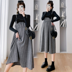 批发 实拍 2025 孕妇装秋冬打底衫+毛呢背带裙两件套孕妇装8758