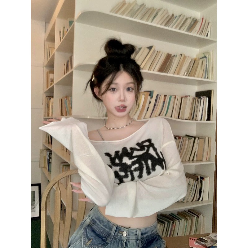 있음 선적 대외 무역 원본 알파벳 프린트 긴팔 자외선 차단 티셔츠 여성 여름 작은 대중 루즈핏 슬림해 보이는 쇼트 스타일 맨위