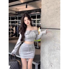 批发纯欲辣妹运动休闲套装女秋季一字肩<b class='q'>长袖</b>短款上衣包臀裙短裙两件套