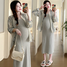 批发实拍2025孕妇装秋季新款吊带裙+条纹衬衣两件套孕妇装8771