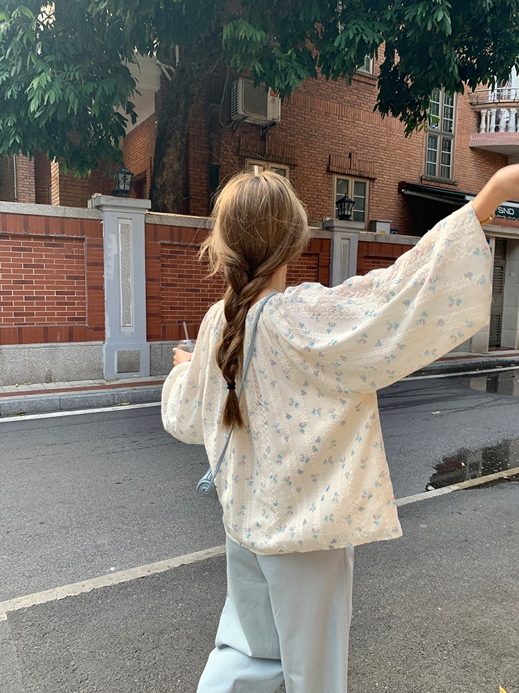 烏77小清新碎花長袖襯衫小個子寬鬆顯瘦圓領甜美少女感百搭雪紡衫