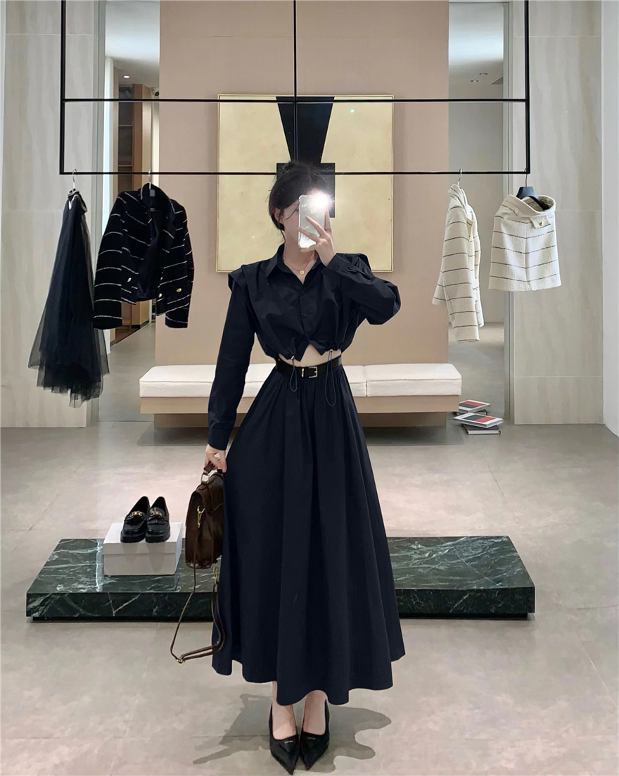 Real shot of autumn casual and versatile design shirt + workwear high-waisted skirt two-piece suit