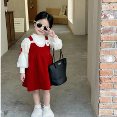 批发金丝绒2023新款女童套裙长袖连衣裙秋<b class='q'>冬</b>宝宝洋气时髦红色公主裙