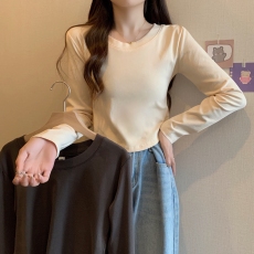 批发实拍2026早<b class='q'>春</b>大码胖MM修身性感心机纯欲奶黄色圆领T恤