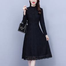 批发大码女装<b class='q'>连衣裙</b>2026秋季修身洋气蕾丝显瘦减龄简约<b class='q'>高档</b>气质裙子