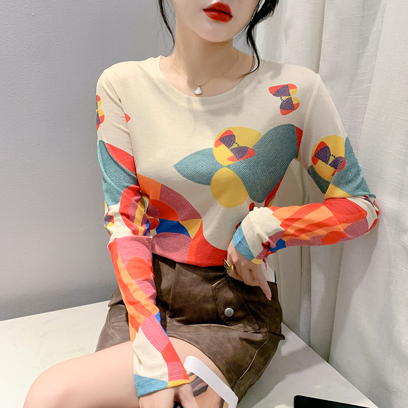 새로운 포지셔닝 무지개 말 프린트 라운드 넥 긴팔 티셔츠 여성 패션 몸매 가꾸기 기본 셔츠 트렌디