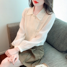批发中国风衬衫女装早春2026新款盘扣设计感不规则短款高级感长袖上衣