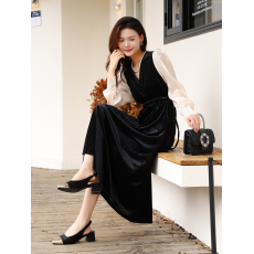 批发实拍现货气质小香风丝绒连衣裙女秋冬 赫本拼接深V领<b class='q'>欧根纱</b>连衣裙