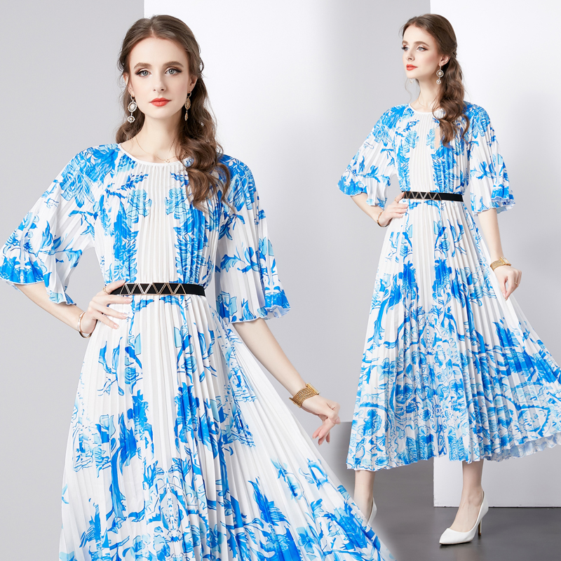 RY1537# 工厂直营 三宅皱褶大量 5.5米超大裙摆 风琴百褶连衣裙