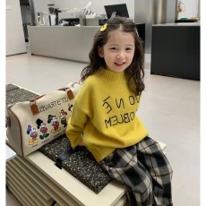 批发儿童毛衣2025<b class='q'>春</b>秋新款男女童字母绣花连帽针织宝宝毛线拉链洋气潮