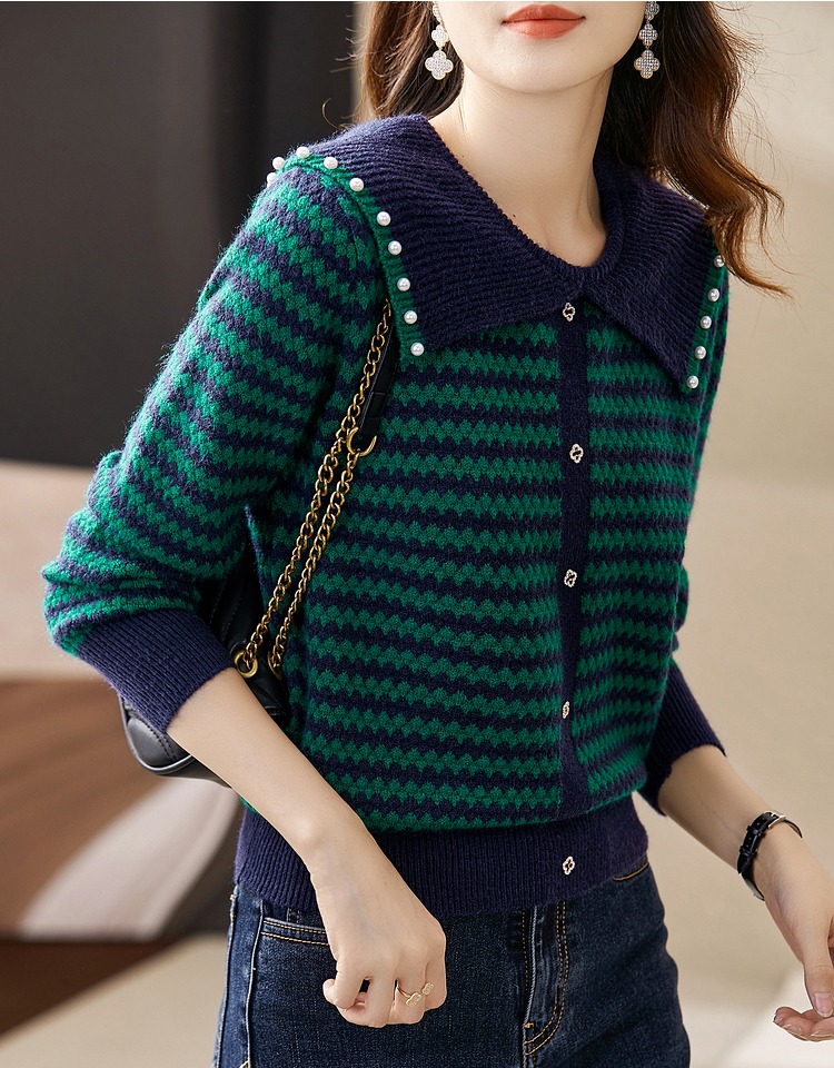 유럽 친밀한 눈 2026 봄 가을 새로운 폴로 칼라 물결무늬 곡물 보온 스웨터 여성 긴 소매 스트레이트 슬림해 보이는 개성 디자인 센스