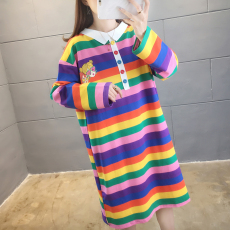 批发实拍200g牛奶丝2026<b class='q'>中长款</b>POLO领彩虹条纹长袖学生T恤女