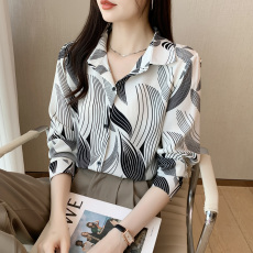 实拍 2023秋季新款韩版设计感小众条纹印花长袖百搭衬衫