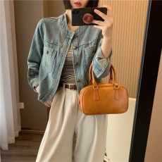 大码胖mm设计感小香风短款牛仔外套女春秋季宽松韩版显瘦夹克上衣