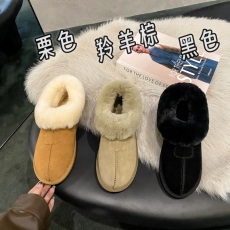 批发羊皮毛一体雪地靴<b class='q'>韩版</b>短靴2023新款外穿冬季保暖加绒棉鞋毛毛女靴