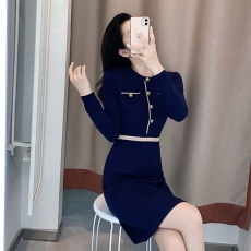 批发小香风新款气质修身针织连衣裙女神范轻奢名媛针织显瘦连衣裙秋<b class='q'>冬</b>