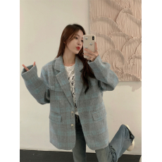 批发实拍实价 复古设计高级感毛呢格子<b class='q'>西装外套</b>ins宽松西装上衣