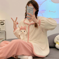 批发【】秋冬季蚂蚁绒套装孕妇哺乳女怀孕期