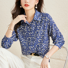 批发实拍 衬衫女长袖秋季2023新款蓝色polo领衬衣法式别致<b class='q'>雪纺衫</b>上衣