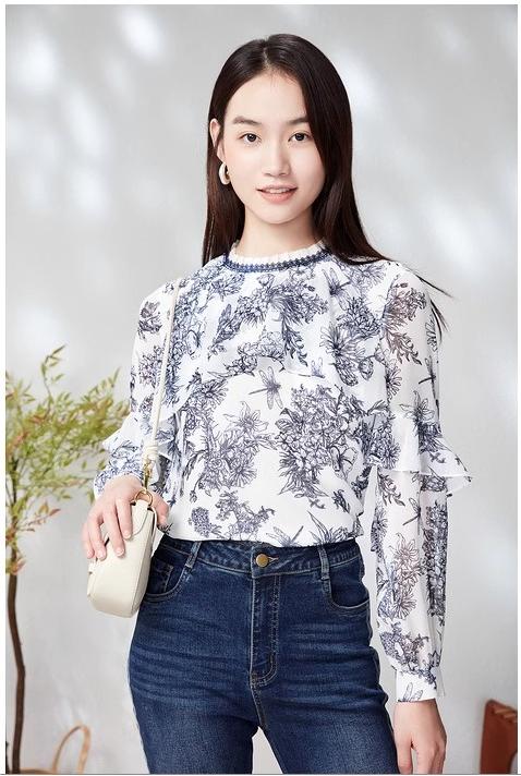 女裝2024春季新款圓領通勤撞色木耳花邊水墨印花襯衫上衣