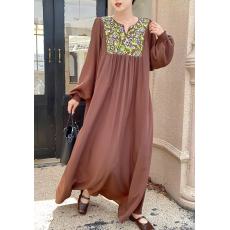 批发实拍复古文艺宽松<b class='q'>大码</b>刺绣过膝长款连衣裙