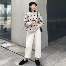 批发秋<b class='q'>冬</b>新款大码女装学院风复古波点毛衣学生甜美宽松套头长袖针织衫