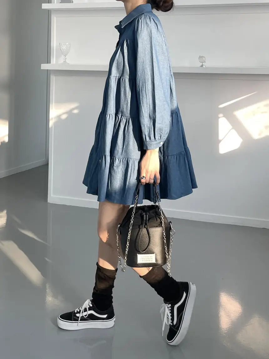 프렌치 퍼프소매 단추 티어드 데님 원피스 상세 이미지 10
