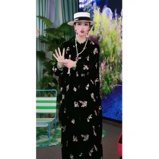 批发优雅秋装<b class='q'>丝绒</b><b class='q'>连衣裙</b>女时尚气质长裙阔太太年秋季洋气长袖裙子