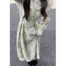 批发实价有货法式绿色长袖<b class='q'>连衣裙</b>女春夏季新款垂坠感气质收腰显瘦长裙