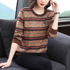 批发2026春新品圆领长袖T恤女中老年宽松上<b class='q'>衣服</b>新款<b class='q'>妈妈</b>装遮肚小衫