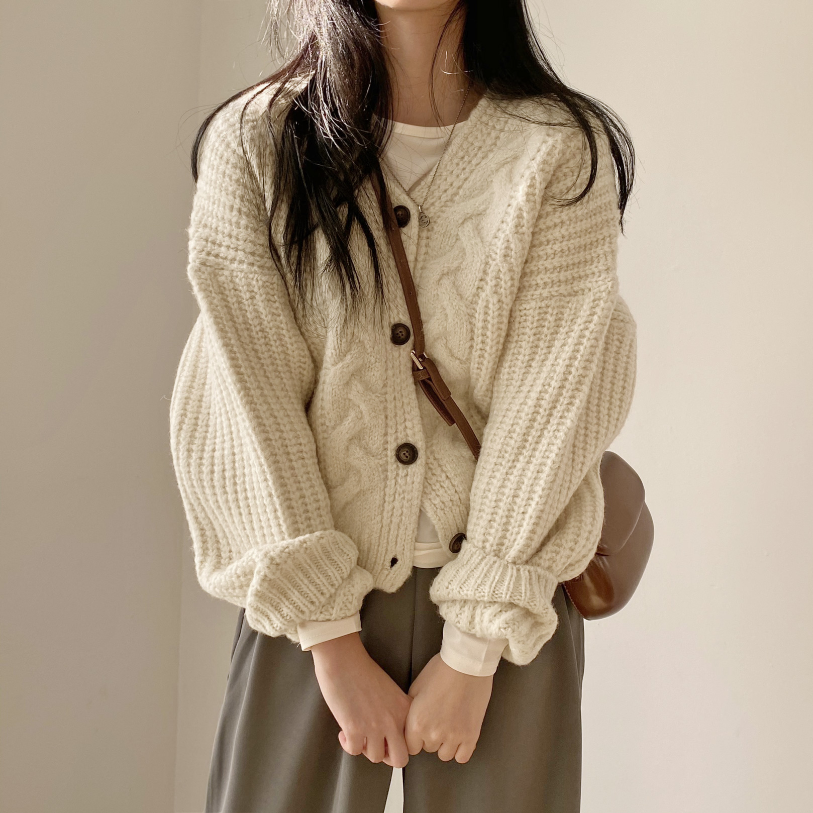 Korean chic autumn simple lazy style V-neck puff sleeves twist pattern loose knitted cardigan jacket for women