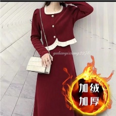 批发2024秋冬新款法式显瘦灯芯绒拼接蕾丝上衣半身长裙两件<b class='q'>套装</b>女欧货