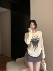实拍实价 慵懒设计感圆领印花套头毛衣+灰色包臀半身裙