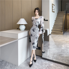 批发实拍国风竹子印花网纱褶皱吊带裙喇叭袖开衫两件套<b class='q'>套装</b>