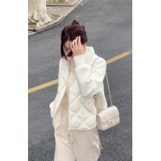 批发白色拼接羽绒棉服外套女冬季小众设计高级感超好看韩系温柔风棉衣