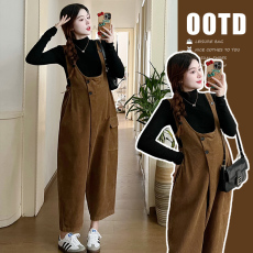 批发实拍  秋冬<b class='q'>孕妇</b><b class='q'>减龄</b>灯芯绒背带裤+半高领打底两件套<b class='q'>孕妇装</b>