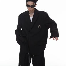 批发百搭小众金属西服外套垫肩高级感黑西装休闲宽松雅痞休闲上衣