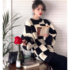 批发秋冬韩国ins大码大板型棋盘格毛衣复古慵懒风高级感小众设计上衣