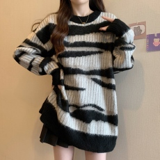 批发实拍大码女装秋冬款美式复古马海毛撞色条纹毛衣女慵懒中长款针织