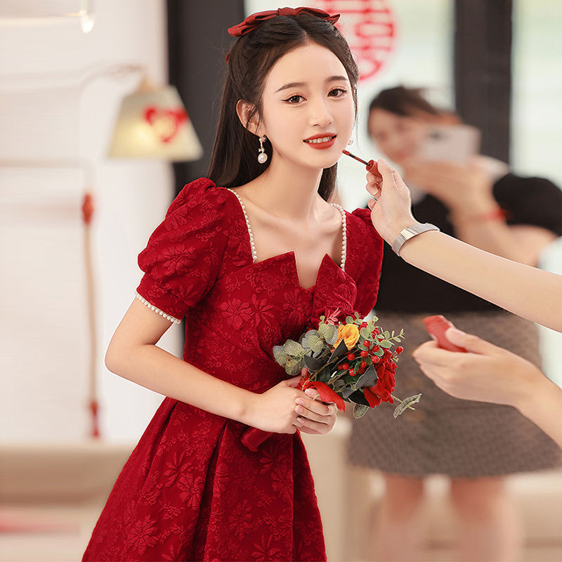신부 와인 레드 토스트 서비스 모임 2026 새로운 참여 고급 빛 럭셔리 작은 대중 보통 웨어러블 예복 치마