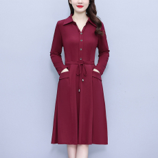 衬衫领连衣裙2023新款大码女装妈妈法式时尚气质修身裙子简约通勤