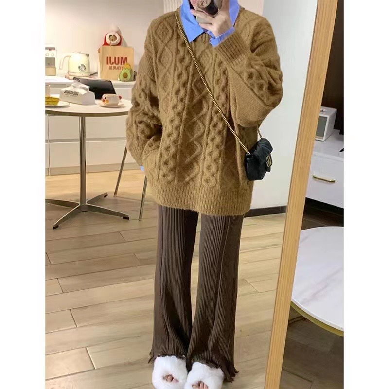 Korean high-quality 2024 new twist crew neck sweater for women, Korean style lazy style thickened pullover sweater top