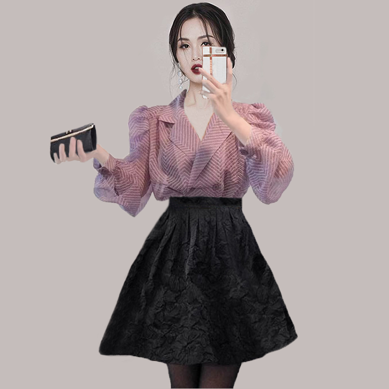프랑스식 품격 고급 센스 정장 칼라 셔츠 여성 2026 봄 새로운 디자인 센스 작은 대중 얇은 스타일 셔츠 맨위