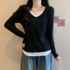 实拍大码设计感v领假两件拼接针织衫毛衣女秋装显瘦内搭休闲上衣