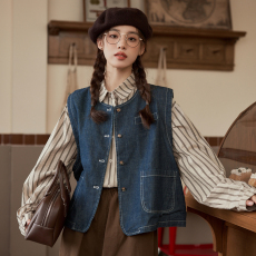 批发实拍2026春季新款文艺复古小众设计感<b class='q'>百搭</b>牛仔马甲外套女