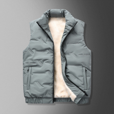 批发23冬季潮牌加厚防风立领<b class='q'>时尚</b>马甲大码外穿保暖内胆背心轻薄坎肩男